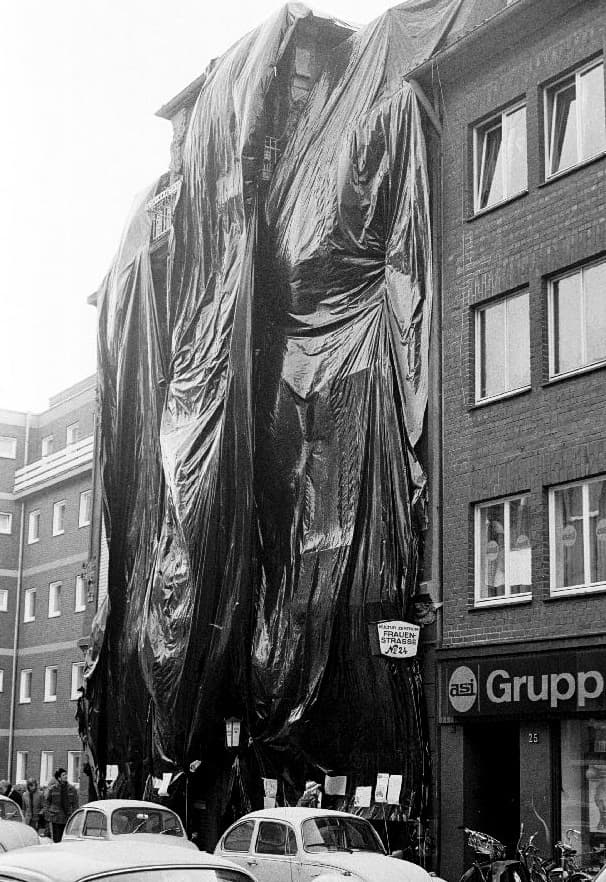 Die Verhüllungsaktion, 1979